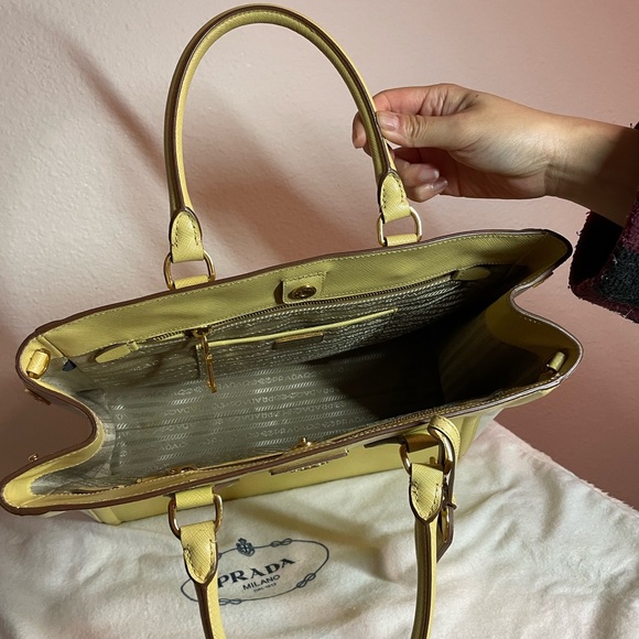 Prada Saffiano Handbag Tote - Picture 2 of 7